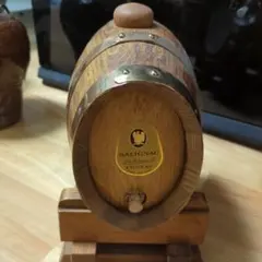 SALIGNAC コニャックバレル置物