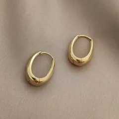 【No.06】ゴールド オーバルフープ ピアス