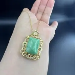 新品　天然　陽緑翡翠 無事牌（ぶじはい）ペンダントD10141