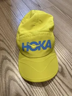 HOKA ランニングキャップ　イエローのサムネイル