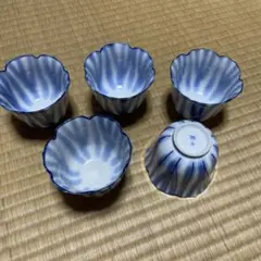 皿 チューリップ