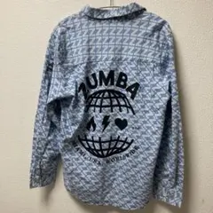 【美品】ZUMBA ズンバ 長袖シャツ 総柄 ロゴ入りのサムネイル