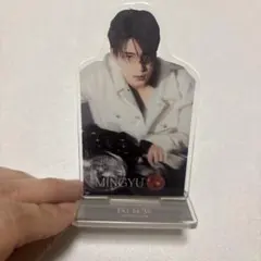 SEVENTEEN MINGYU Face the Sun アクリルスタンドのサムネイル