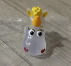 ピクサーキャラクター ファッションリング ロイヤルクリア バターカップ ガチャ