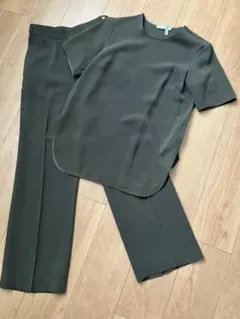 ⭐️BEIGE⭐️ベイジ ノーカラーセットアップスーツカーキ - メルカリ
