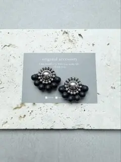 サージカルステンレス⭐︎ビーズ刺繍ピアス