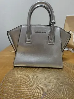 MICHAEL KORS 2way ハンドバッグ メタリックシルバー