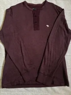 Abercrombie & Fitch 長袖Tシャツ