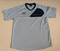 umbro グレー Vネック Tシャツ