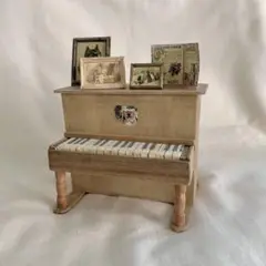 _.loupiotte._ ぐりっこサイズ　トイピアノ　猫のクロモス付き