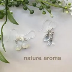 ホワイト　白色　丸型と水滴型のシルバーピアス　No.35