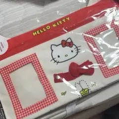 匿名配送【3COINS】ハローキティ ビッグウォールポケット2点 - メルカリ