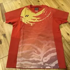 YONEX レッド グラデーション Tシャツ