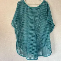 メッシュトップス