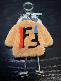 【ぽんちゃん様専用】Fendi ファーコート型キーホルダー