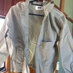 ベージュ フード付きジャケット