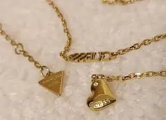 GUESS ゴールドカラー ハート ネックレスのサムネイル