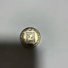 Fendi ゴールド ロゴチャーム