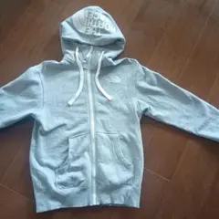 THE NORTH FACE グレーパーカー　XS