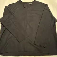 23区 黒 Vネック 長袖ニット