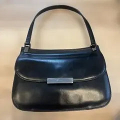 PELLE BORSAブラックレザーショルダーバッグ