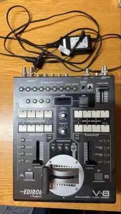 Roland（EDIROL）V-8 8チャンネル・ビデオミキサーのサムネイル