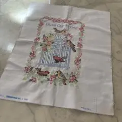 アメリカ？　ヴィンテージ　刺繍生地　鳥