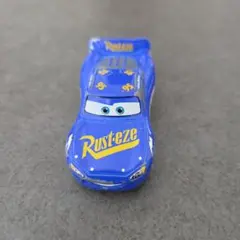 トミカ カーズ ファビュラス・ライトニング・マックィーン 2010