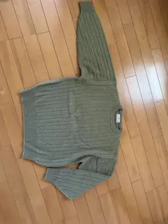 【最終SALE】ウール100% ケーブル編みセーター 長袖 オリーブグリーン