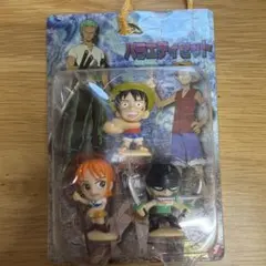 ワンピース ミニフィギュアセット　バラエティセット ルフィ　ゾロ　ナミのサムネイル