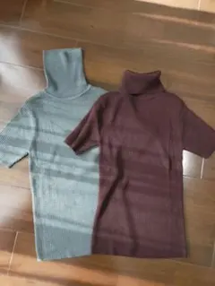 焦げ茶 タートルネック半袖ニット