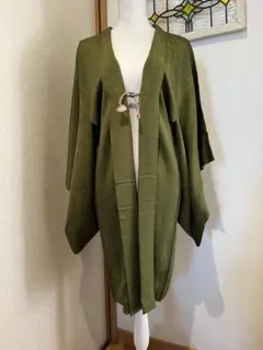 和装　長羽織　緑×葉柄地模様　紋入り　羽織紐付き