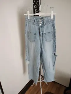 ライトブルーダメージデニムパンツレディース