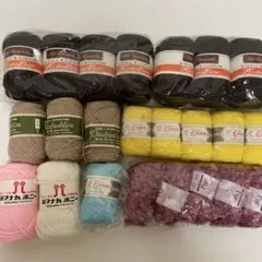 毛糸3点セットまとめ売り34個とオマケ