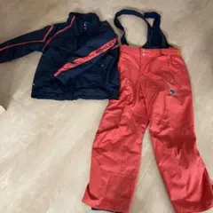 DESCENTE スキーウェア 黒と赤　上下セット　Mサイズ