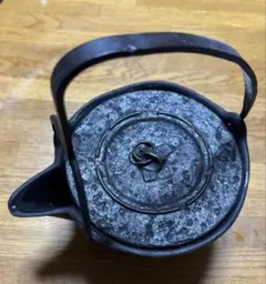 Item thumbnail for item e9807893-c06e-4fa6-b389-885d0c54030b