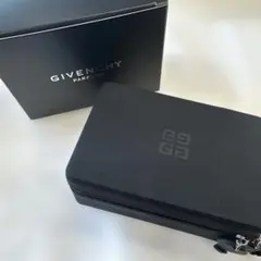 ジバンシー ポーチ