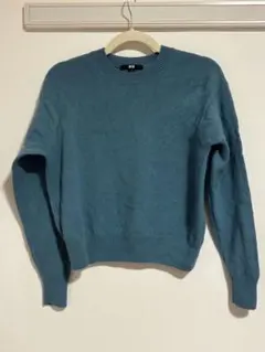 青 クルーネック 長袖セーター