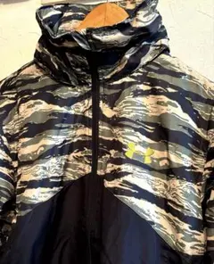 アンダーアーマー ナイロンパーカー