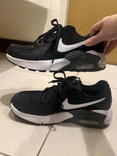 【美品】Nike Air Max ブラック/ホワイト スニーカー