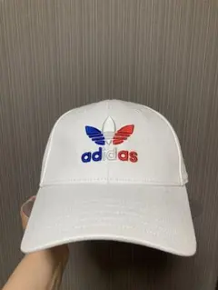 新品　adidas アディダス　キャップ　白×トルコカラー　レディース　F