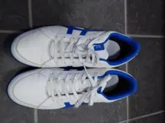 ホワイト/ブルー スニーカー ゴルフシューズ アシックス