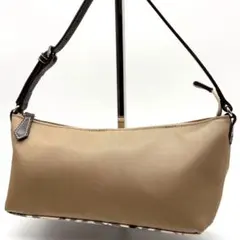 美品✨バーバリーブルーレーベル アクセサリーポーチ ノバチェック ベージュ