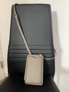 財布付きスマホショルダー　グレージュ