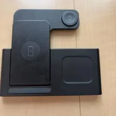 iPhone、Apple Watch、イヤホンまとめて充電　3in1