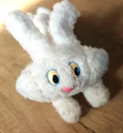 ファースト社 うさぎ にんじん ぬいぐるみ 平成レトロ】レア ファースト社 うさぎ にんじん ぬいぐるみ - メルカリ