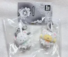 サンリオ　ふわふわスノー　ポムポムプリン　ポチャッコ　めじるしアクセサリー