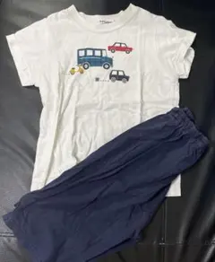 ファミリア　パジャマ　半袖半ズボン110サイズ