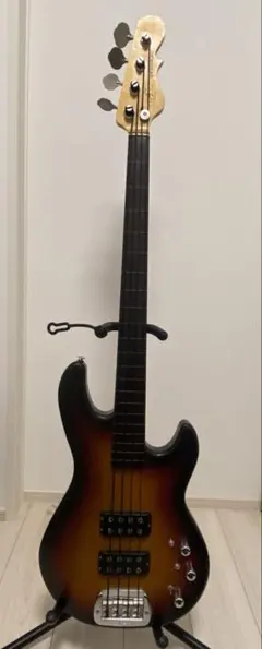 G&L L-2000 premium サンバースト　フレットレス　日本製のサムネイル