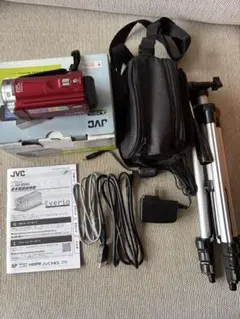 JVC Everio GZ-E565-R レッド ビデオカメラのサムネイル